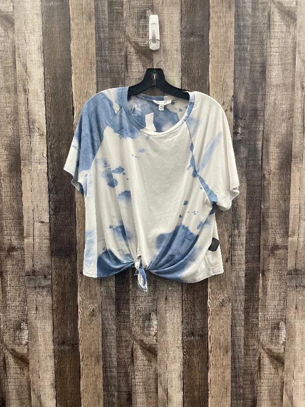 women's tops for those who want to add a touch of sophistication to their casual attireTop Short Sleeve By She + Sky In Tie Dye Print, Size: L