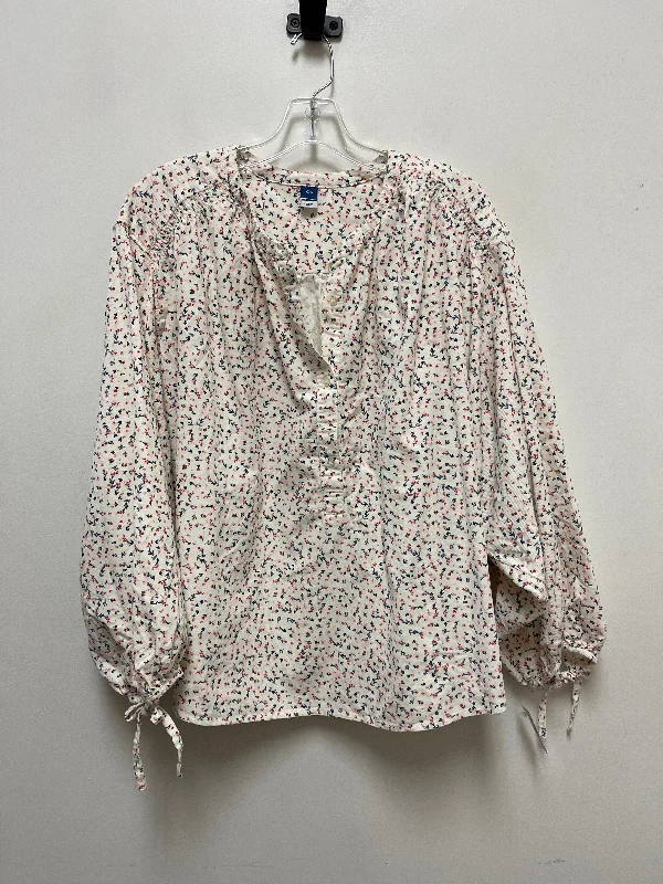 women's tops with embroidery detailsTop Long Sleeve By Old Navy In Floral Print, Size: 2x