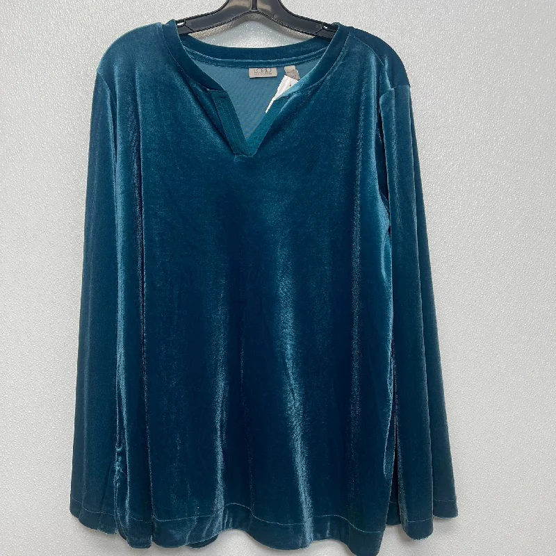 women's tops for those who want to add a touch of sophistication to their casual attireTop Long Sleeve By Logo In Aqua, Size: Xl