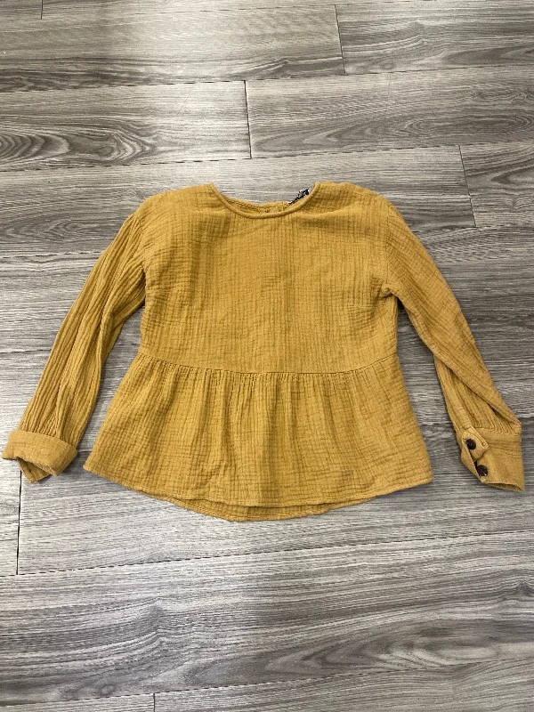 women's tops for those who love to shop for unique findsTop Long Sleeve By Madewell In Yellow, Size: S