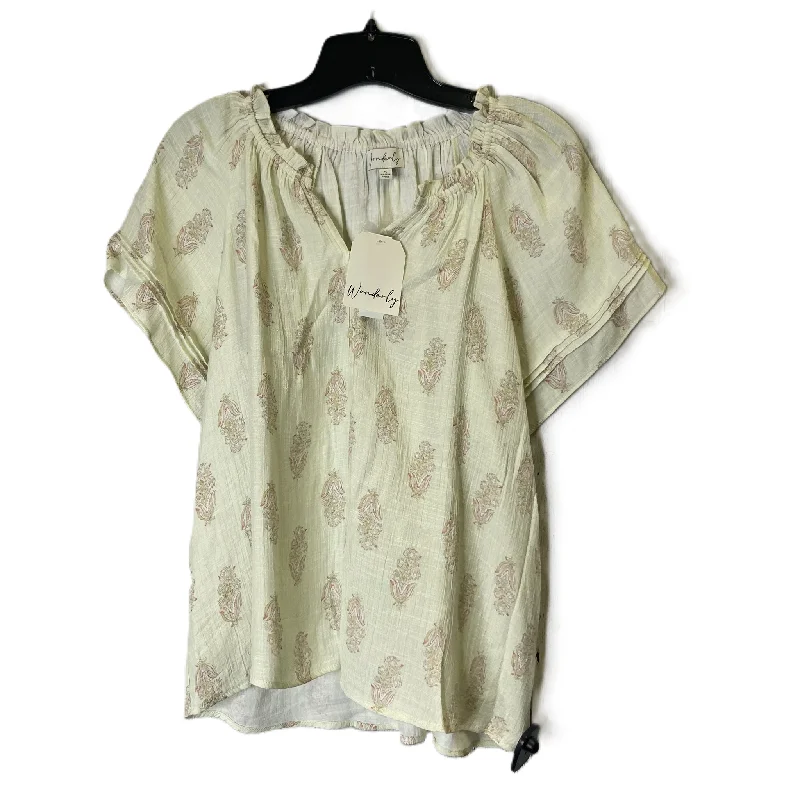 women's tops for casual FridaysTop Short Sleeve By Wonderly In Green, Size: S