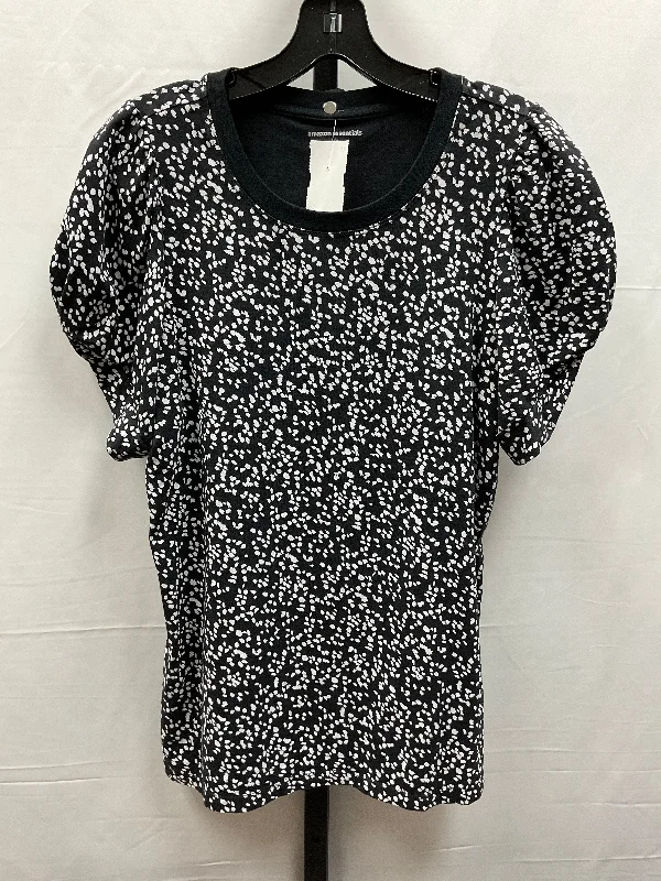 women's tops with floral printsTop Short Sleeve By Amazon Essentials In Black & White, Size: L