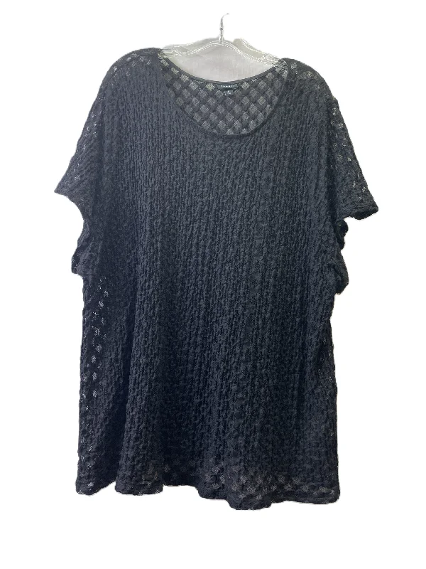 women's tops for those who want to make a fashion statementTop Short Sleeve By Torrid In Black, Size: 3x