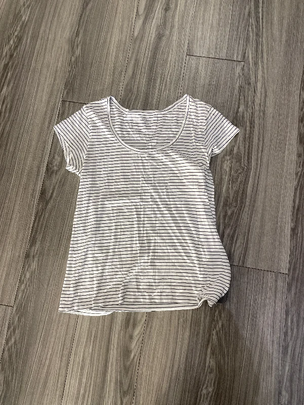 women's tops for those who want to wear pieces that are both functional and fashionableTop Short Sleeve By Frame In Striped Pattern, Size: L