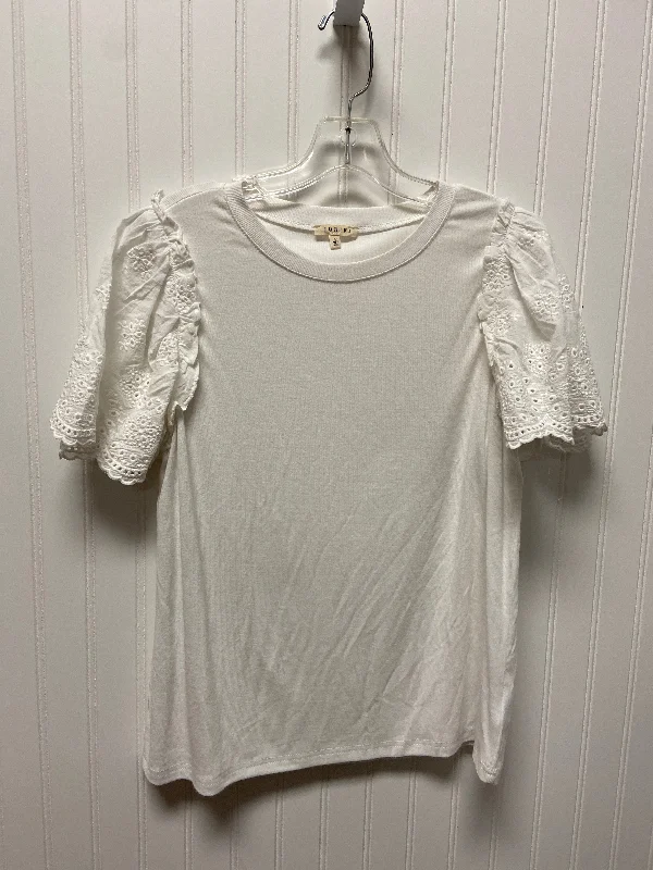 women's tops for those who want to wear pieces that are both comfortable and stylishTop Short Sleeve By Jodifl In White, Size: S