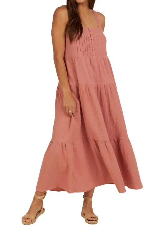 Shift DressColbie Maxi Dress In Lipstick