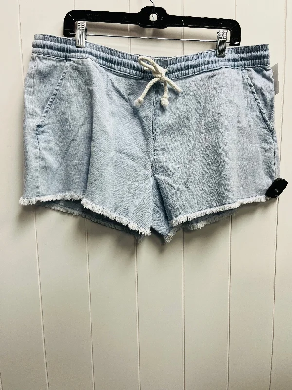 women's spring shortsShorts By Natural Reflections  Size: Xl