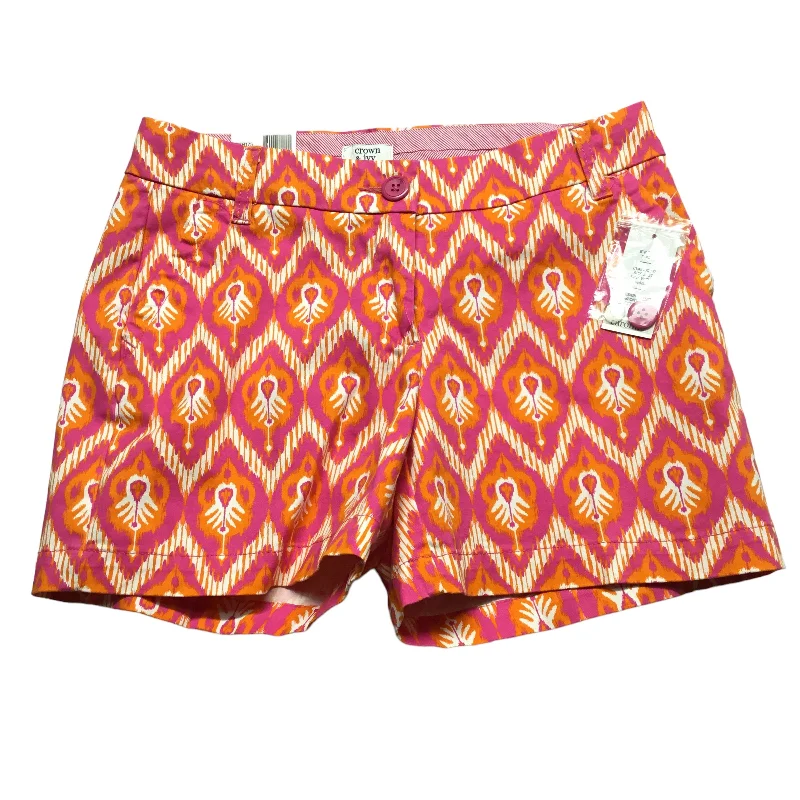 women's checkered shortsShorts By Crown And Ivy  Size: 2