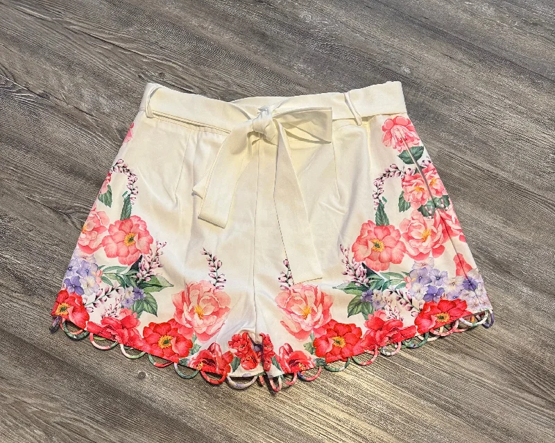 women's handmade shortsShorts By Clothes Mentor  Size: 14