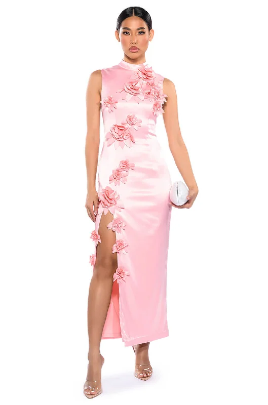 Zipper DressGENEVIEVE FLORAL MAXI DRESS WITH SLIT